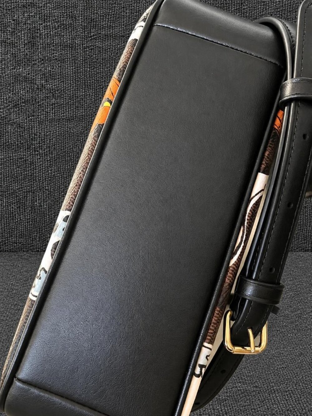Coach Teri Shoulder Bag in Signature Canvas with Spooky Halloween Print - Picture 2 of 3